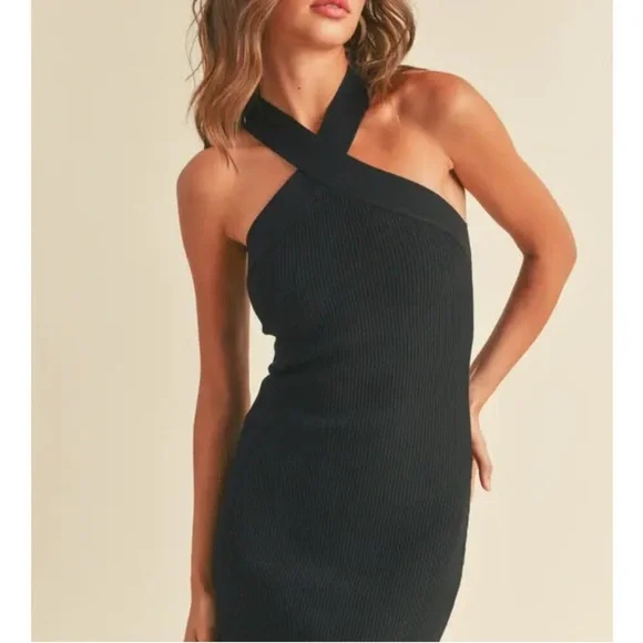 Aritzia Babaton Babaton Sculpt Knit Criss Cross Dress in black - Picture 1 of 3